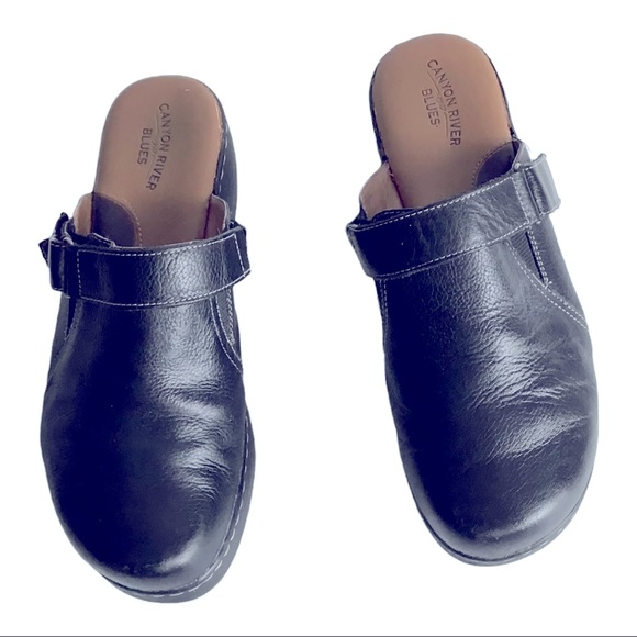 Canyon River Blues Leather Clogs Sz 8 - Picture 2 of 10